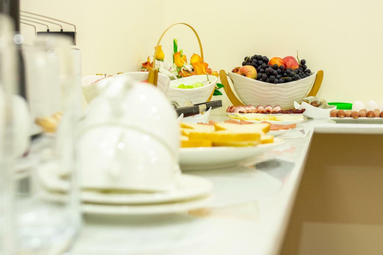 Irmisa Hotel Tbilisi Ngoại thất bức ảnh