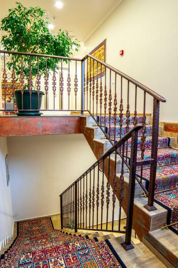 Irmisa Hotel Tbilisi Ngoại thất bức ảnh